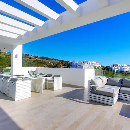 2288 New Modern Penthouse With Privat Pool Apartman