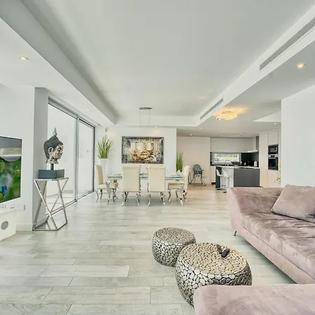 Апартаменты 2288 New Modern Penthouse With Privat Pool