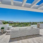 2288 New Modern Penthouse With Privat Pool Διαμέρισμα *